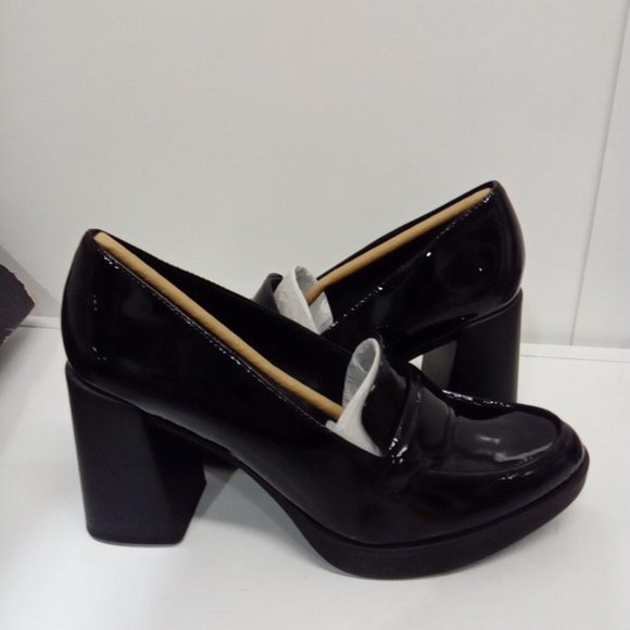 Naturalizer heeled loafer patent - Picture 2 of 8